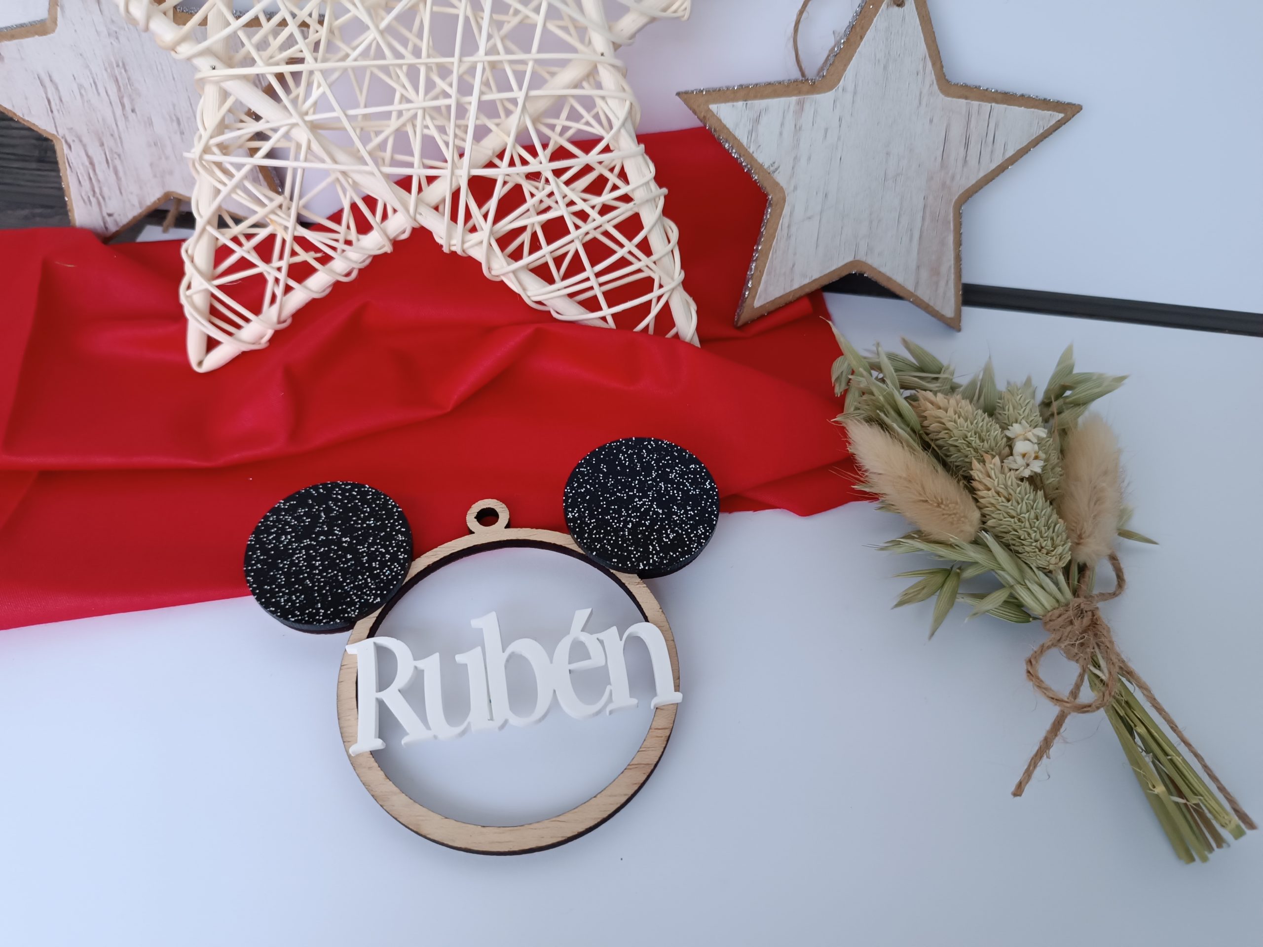 Detalle personalizado - Modelo: "Silueta Mickey"