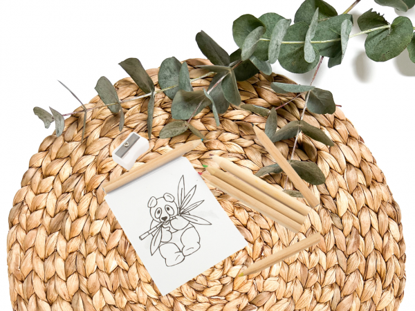 Detalle Caja lápices pequeña personalizada - Imagen 3
