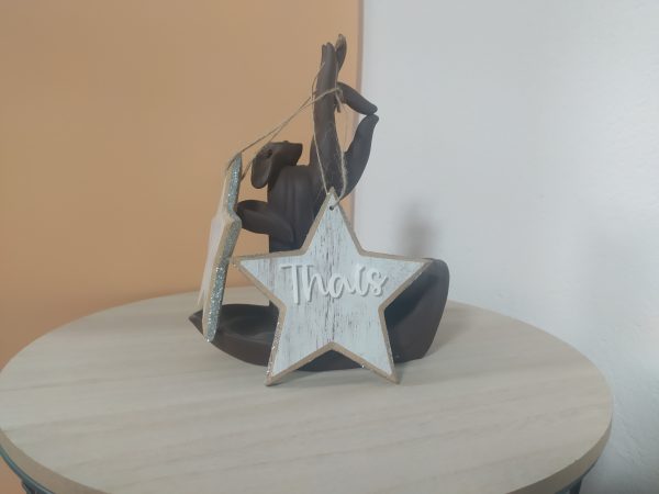 Estrella de madera con nombre personalizado - Imagen 4
