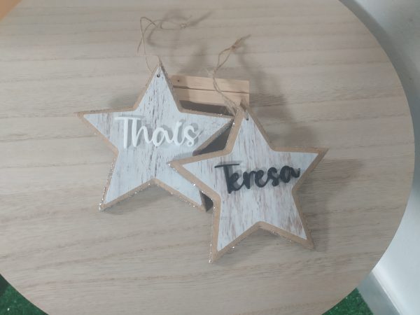 Estrella de madera con nombre personalizado - Imagen 5