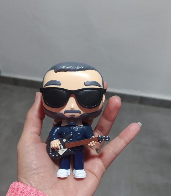 De foto a caricatura - FIGURA MÚSICA