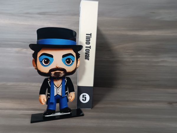 Figura Tino Tovar – Comparsa Juana la Loca - Carnaval de Cádiz - Imagen 4