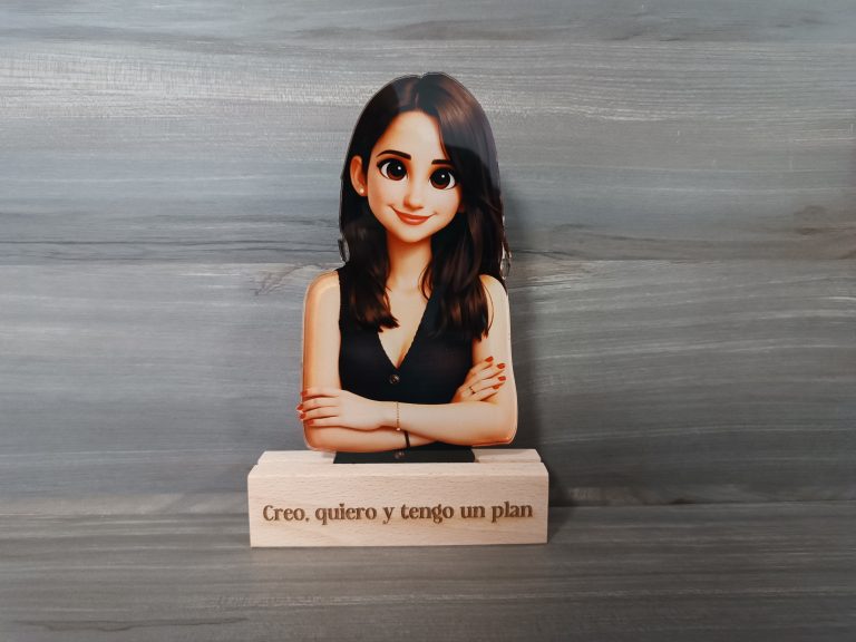figura mujer personalizada