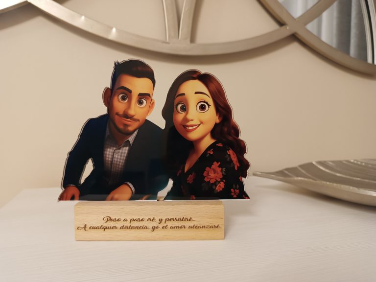 figura pareja cartoon