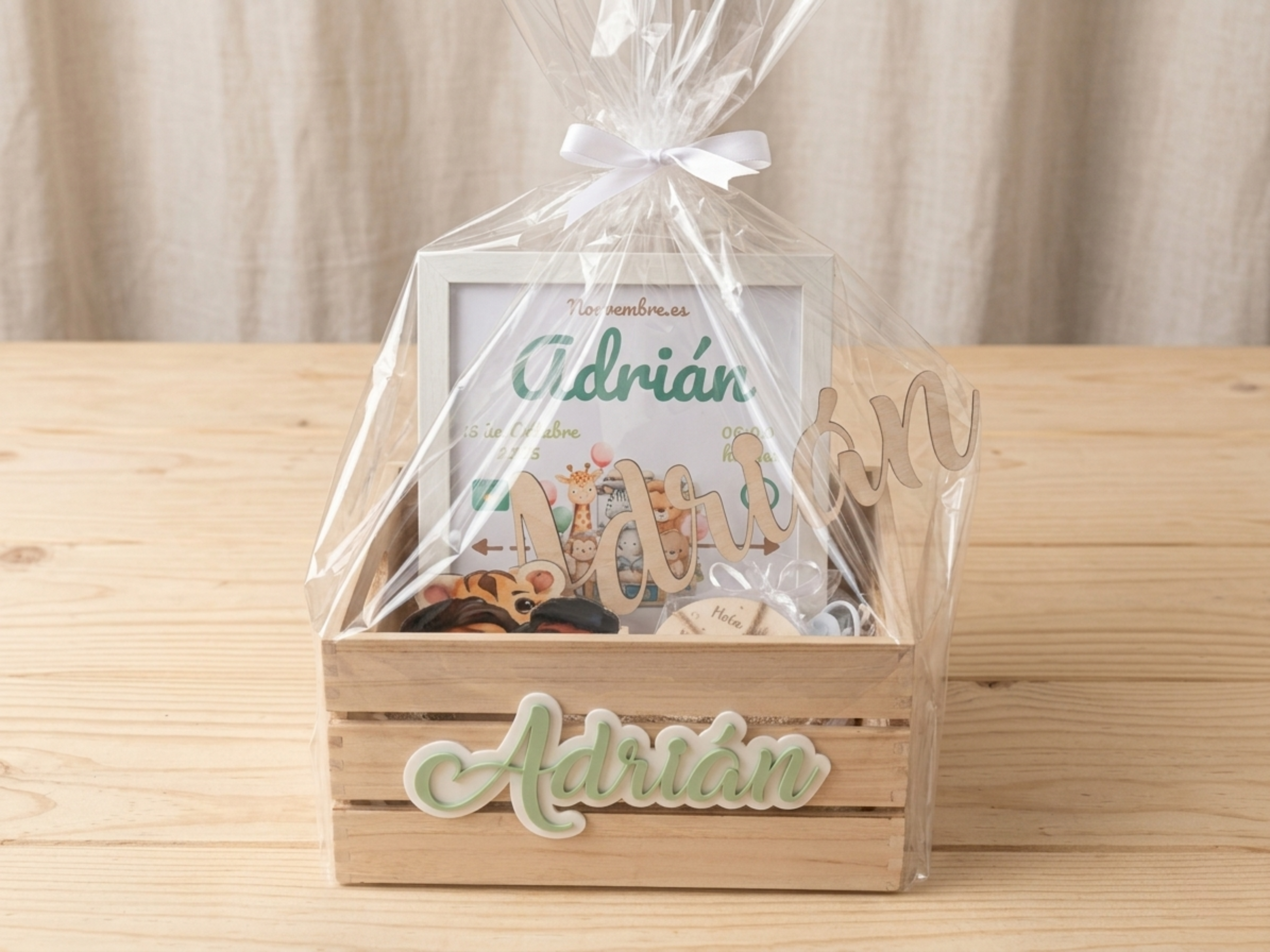 Kit Caja personalizada - Canastilla de Regalo Personalizada "Bienvenido al Mundo" - Imagen 2